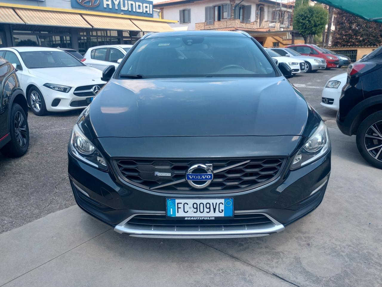 Volvo V60 Cross Country D3 Geartronic Momentum