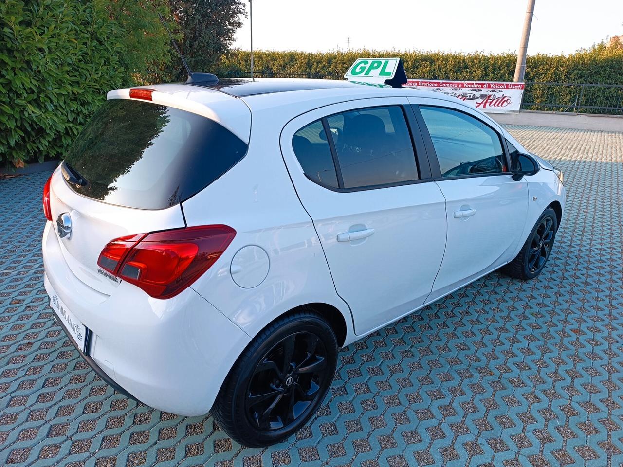 Opel Corsa 1.4 90CV GPL Tech 5 porte Advance