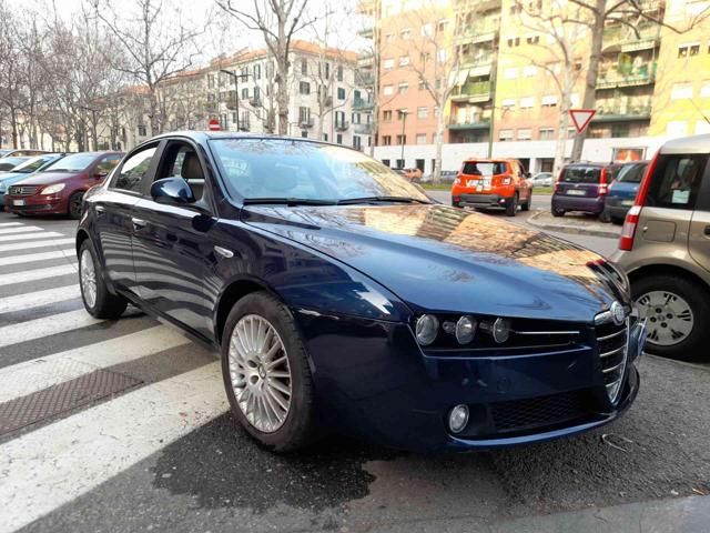 ALFA ROMEO 159 1.9 JTDm 16V Distinctive