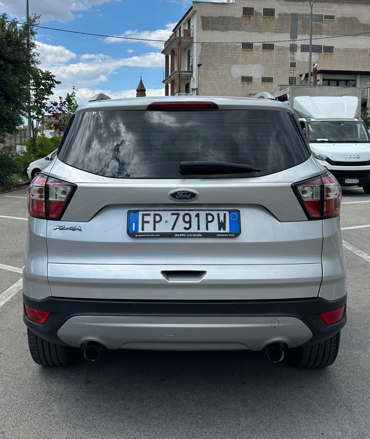 Ford Kuga 1.5 TDCI 120 CV S&S 2WD ST-Line