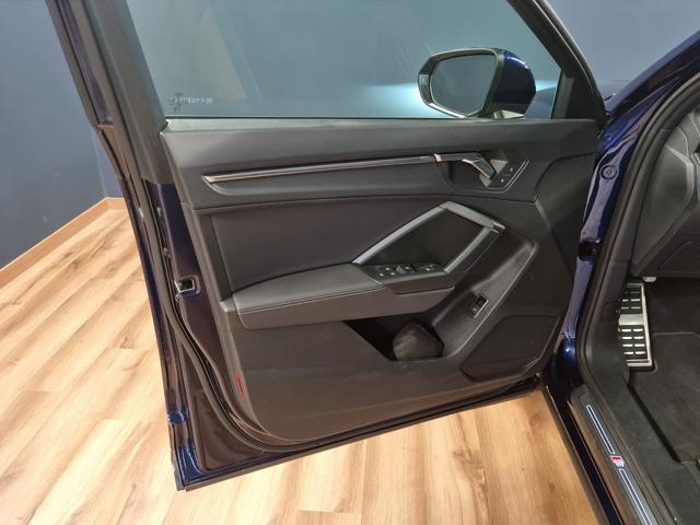 AUDI Q3 35 TDI S tronic S line edition