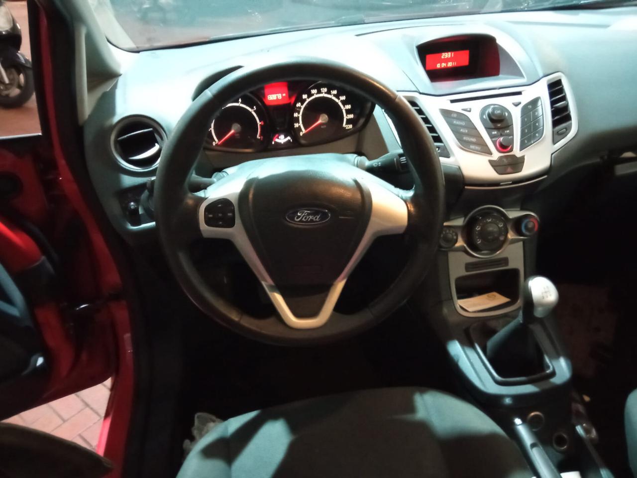 Ford Fiesta 1.4 Titanium Euro 5 Benzina/GPL