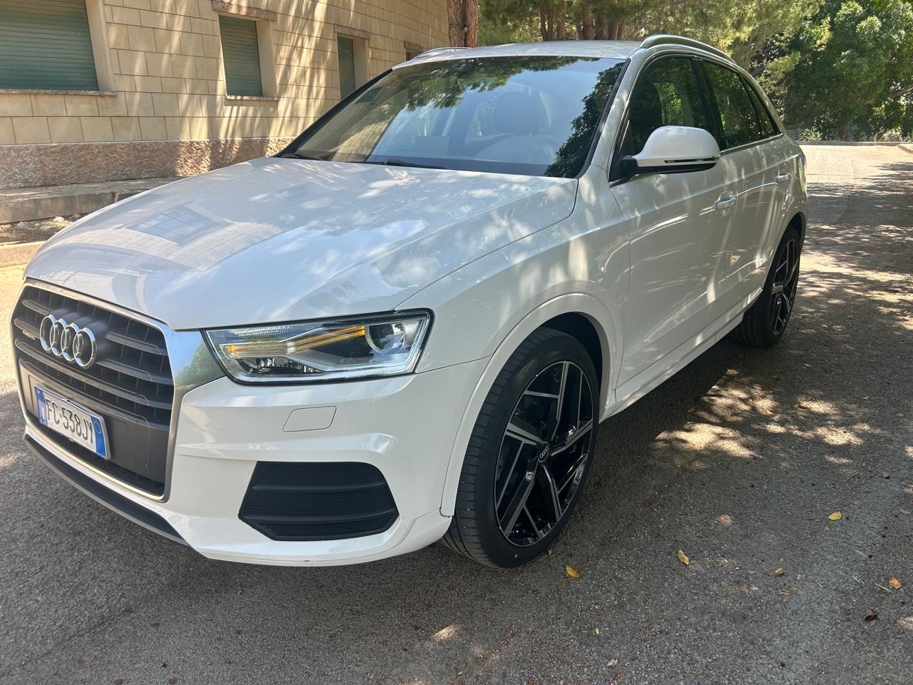 Audi Q3 2.0 TDI 150 CV quattro S tronic Sport