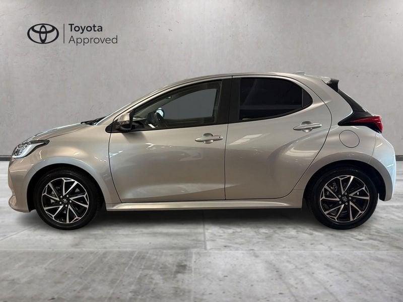 Toyota Yaris Hybrid Trend MY22