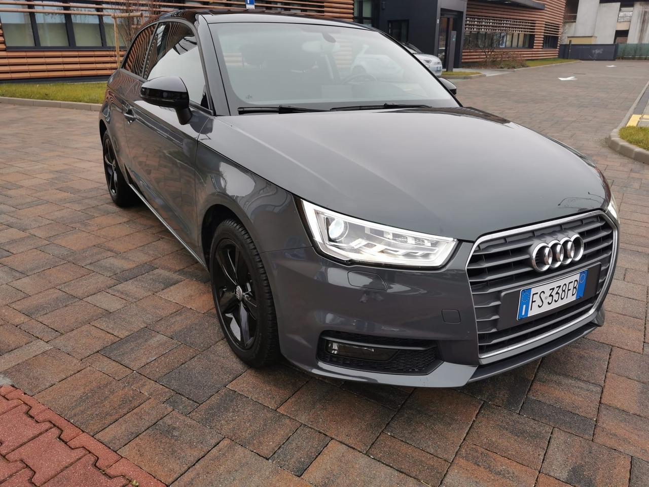 Audi A1 SPB 1.0 82CV TFSI Admired