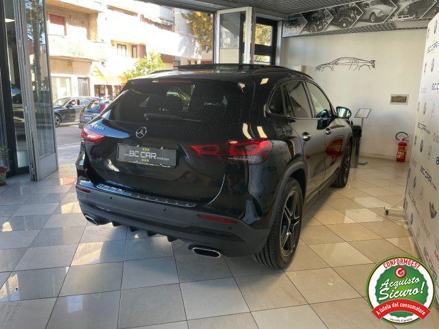 MERCEDES-BENZ GLA 200 d Auto Premium AMG *TETTO*NIGHT