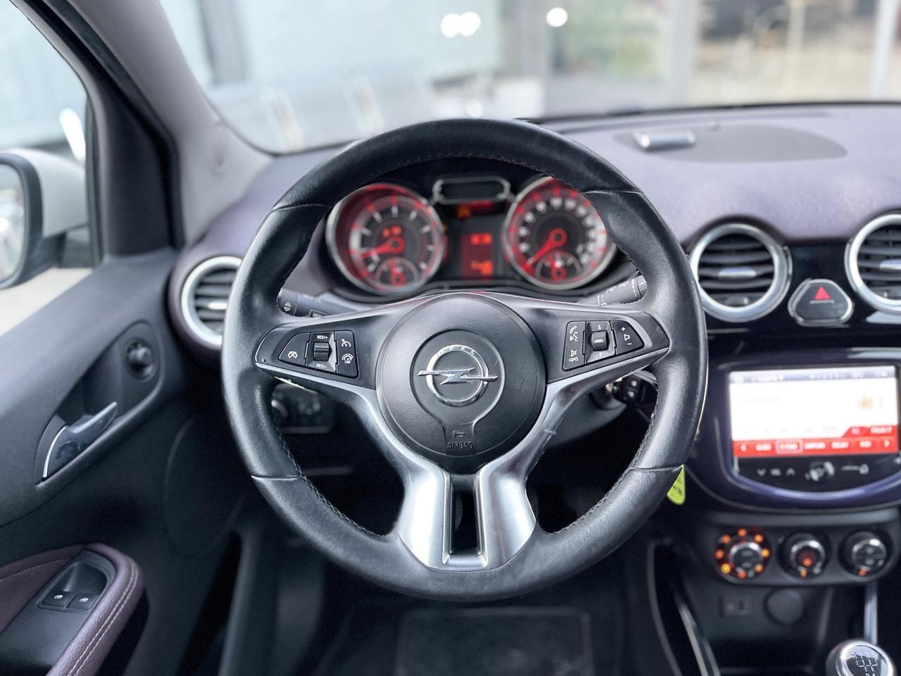 Opel Adam 1.4 Benzina 87 CV E5 - 2013