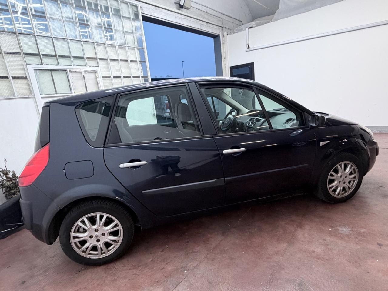 Renault Scenic 1.6 16V GPL Serie Speciale