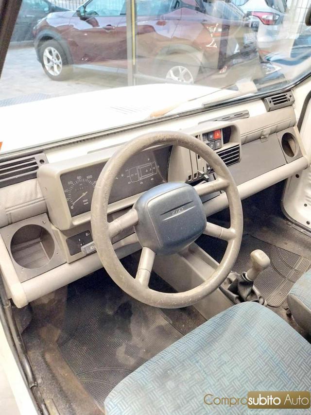 FIAT Panda 1ª serie 1100 i.e. cat College