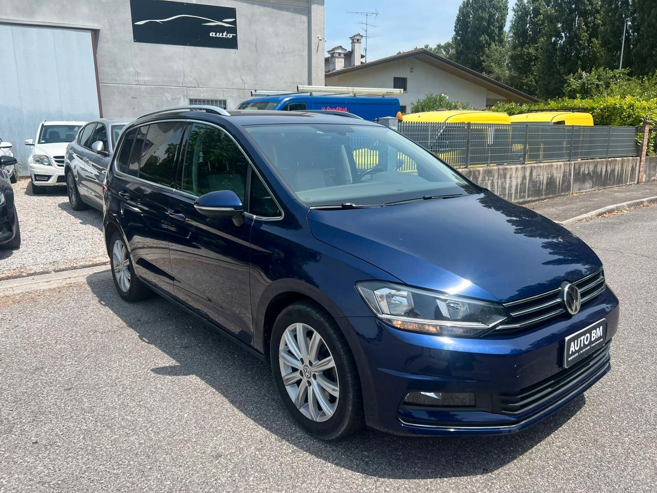 Volkswagen Touran 2.0 TDI 150 CV DSG BlueMotion Technology restyling