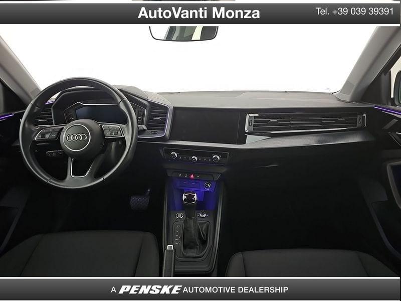 Audi A1 A1 allstreet 30 1.0 tfsi Identity Contrast 110cv