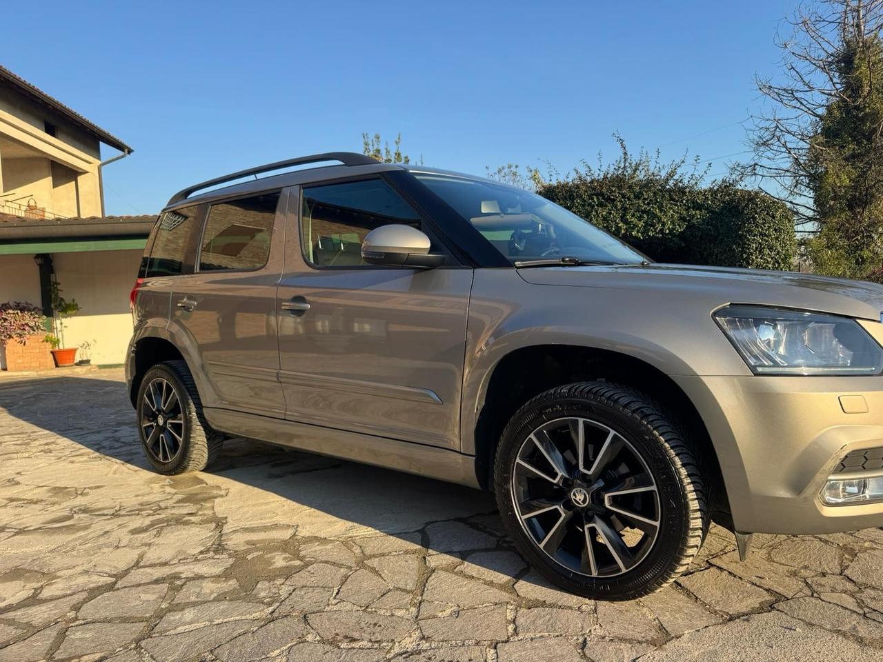 Skoda Yeti Outdoor 2.0 TDI SCR 110 CV Design Edition neopatentati