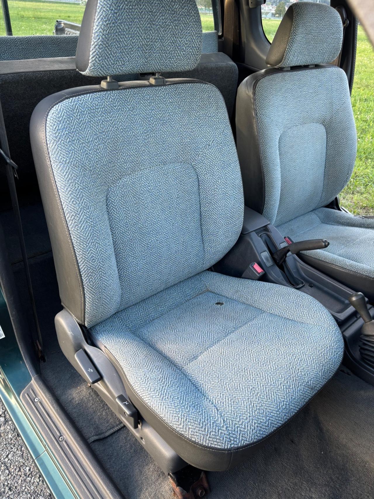 Mitsubishi L200 2.5 AUTOCARRO MOLTISSIMI LAVORI ESEGUITI