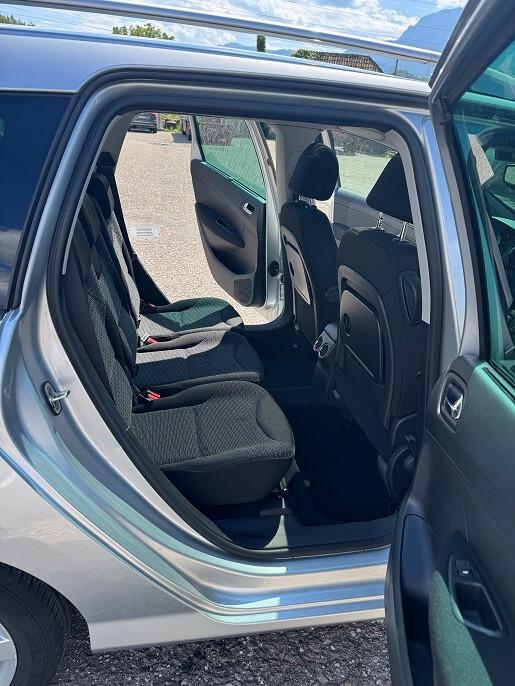Peugeot 308 1.6 HDi 110CV SW Ciel Sportium