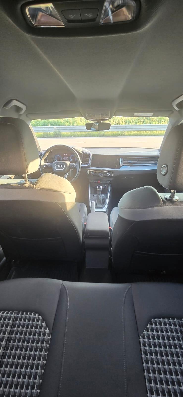 Audi A1 SPB 25 TFSI S tronic Identity Black