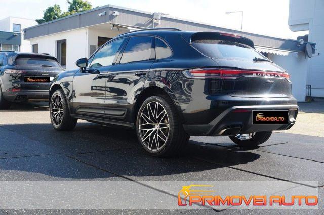 PORSCHE Macan 2.0