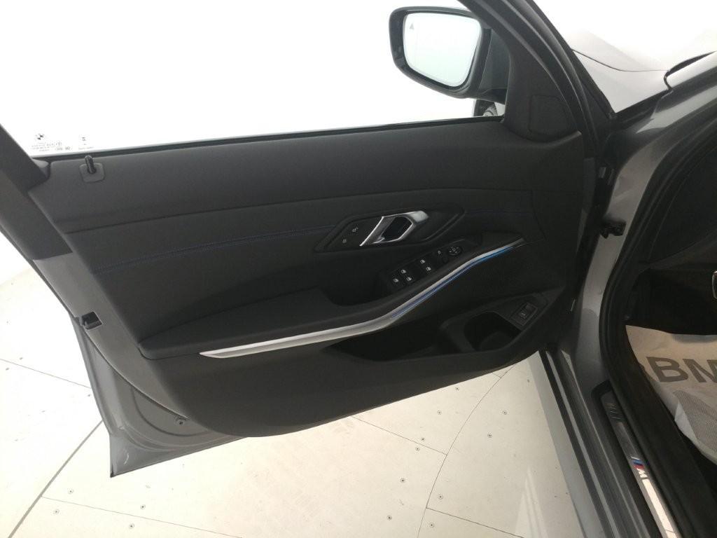 BMW Serie 3 Touring 320 d Mild Hybrid 48V Msport xDrive Steptronic