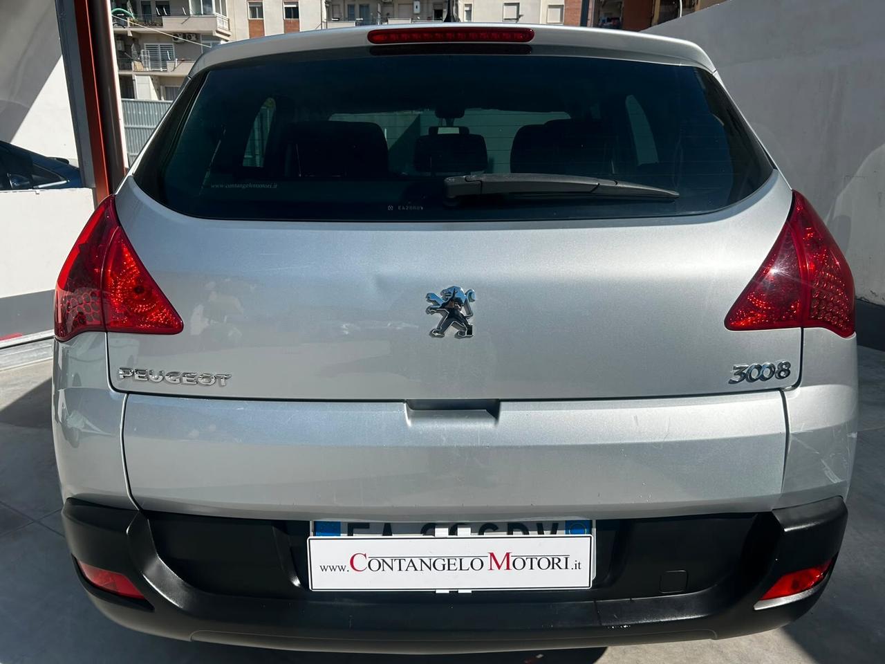 Peugeot 3008 1.6 HDi 110CV