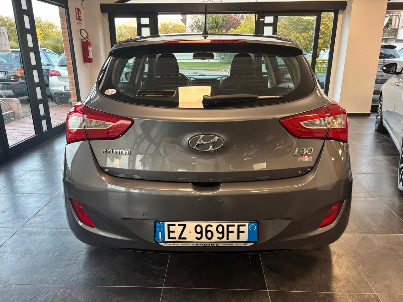 HYUNDAI I30 ANNO 2015 ds 1.6 ADATTA NEOPATENTATI KM 154 mila