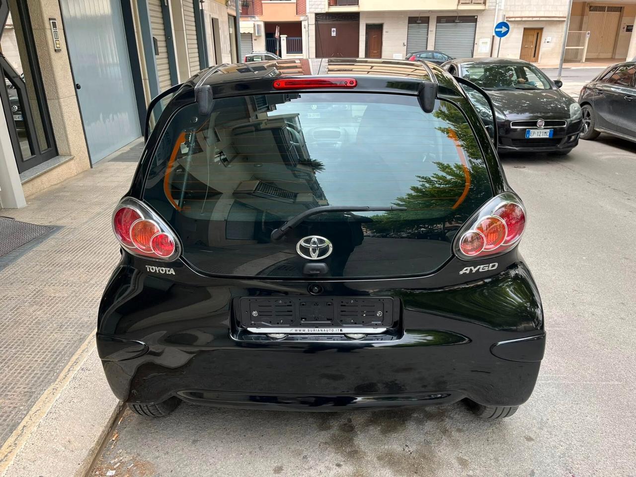 Toyota Aygo 1.0 12V VVT-i 5 porte Now