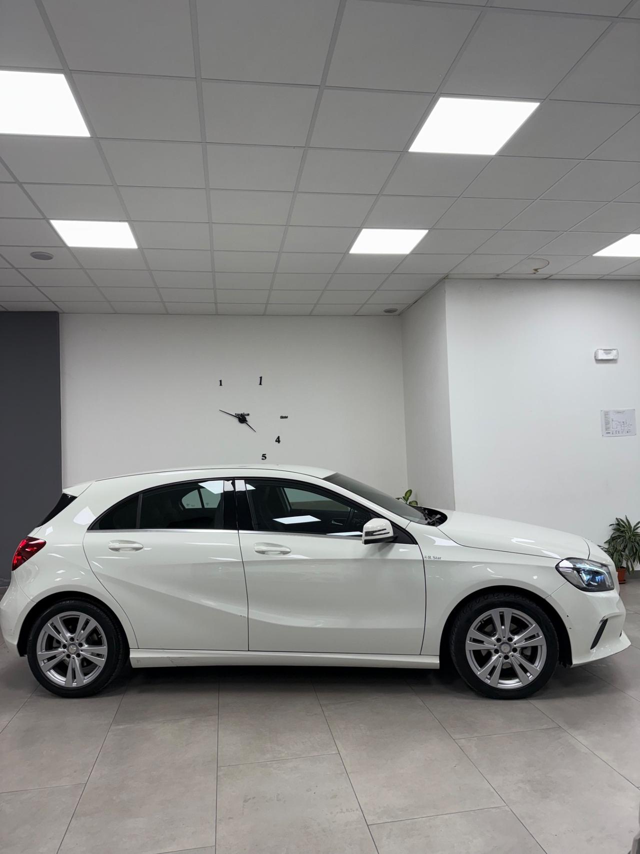 Mercedes-benz A 180 A 180 d Automatic Sport