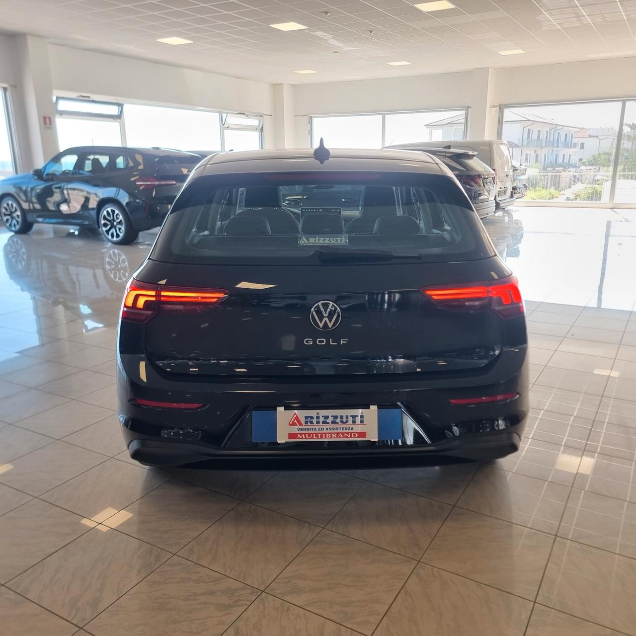 VOLKSWAGEN GOLF 8 LIFE 2.0 TDI 115cv Euro 6E