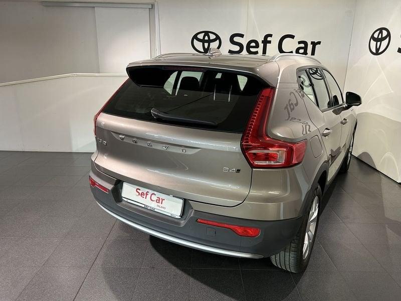 Volvo XC40 B4 AWD automatico Core