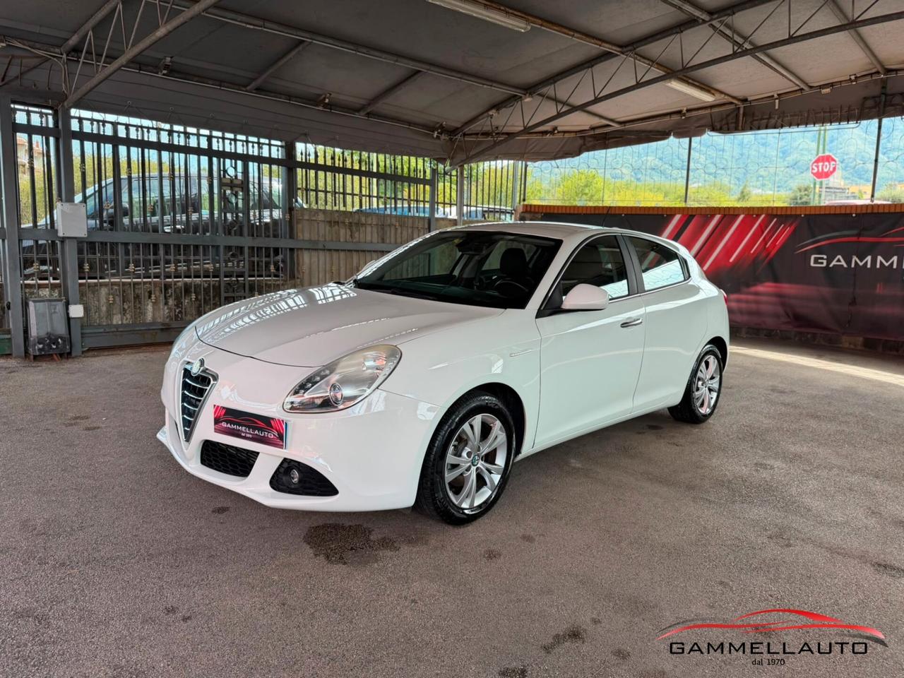 Alfa Romeo Giulietta 1.6 Distinctive 105cv