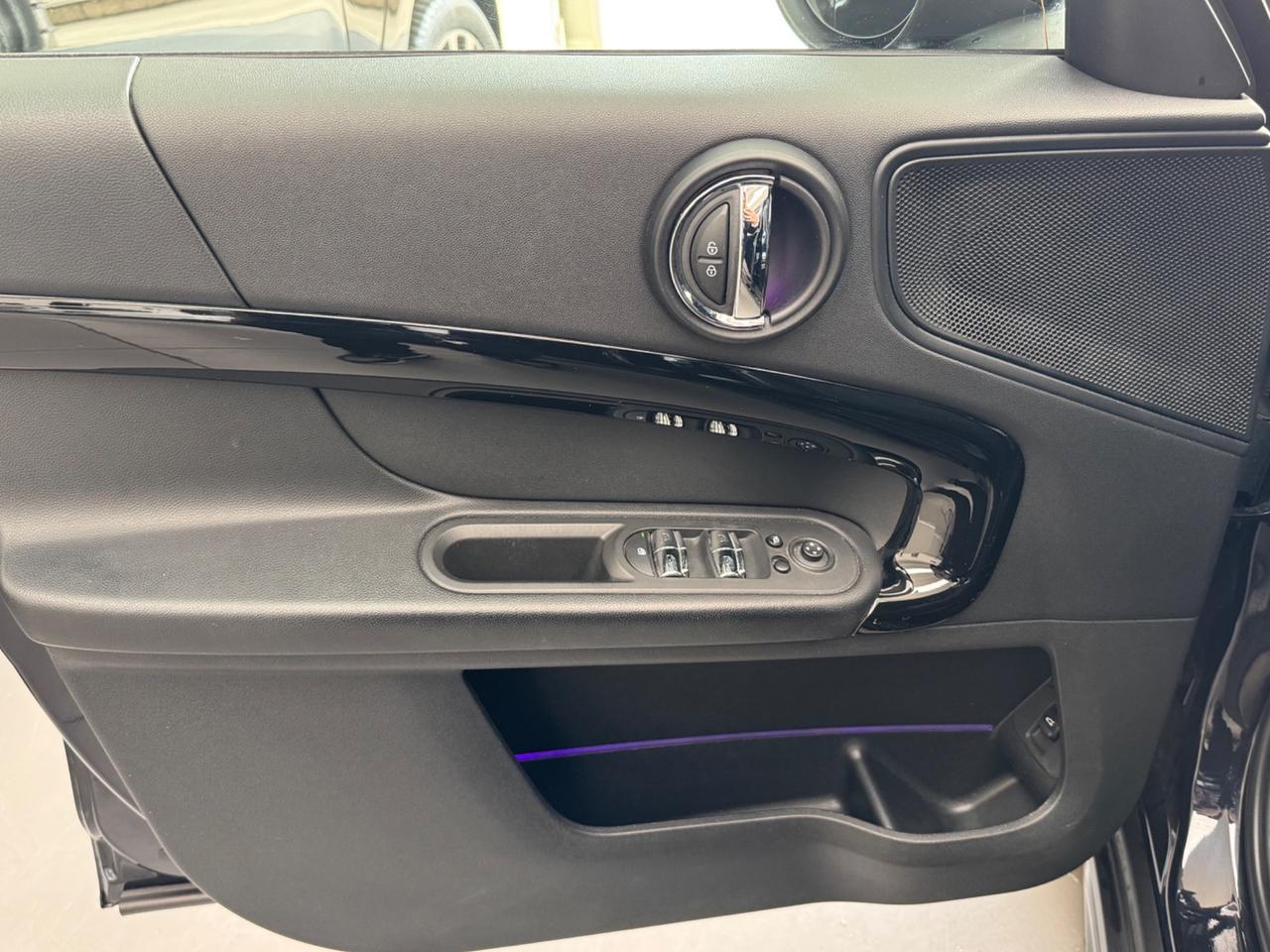 Mini Cooper D Countryman 2.0 MY 2021