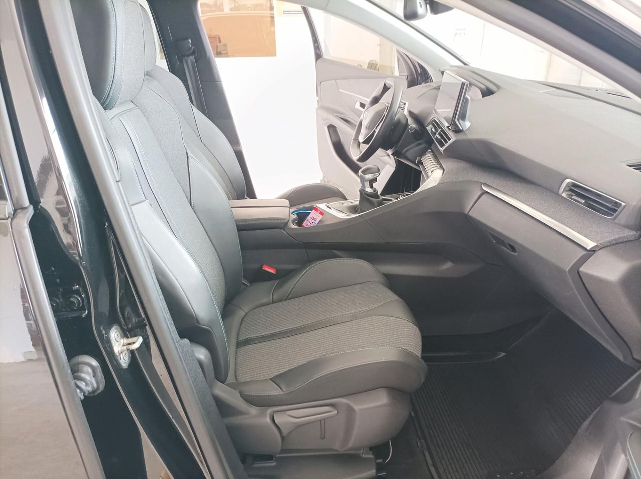 Peugeot 3008 BlueHDi 130 S&S Allure Pack 03/2021