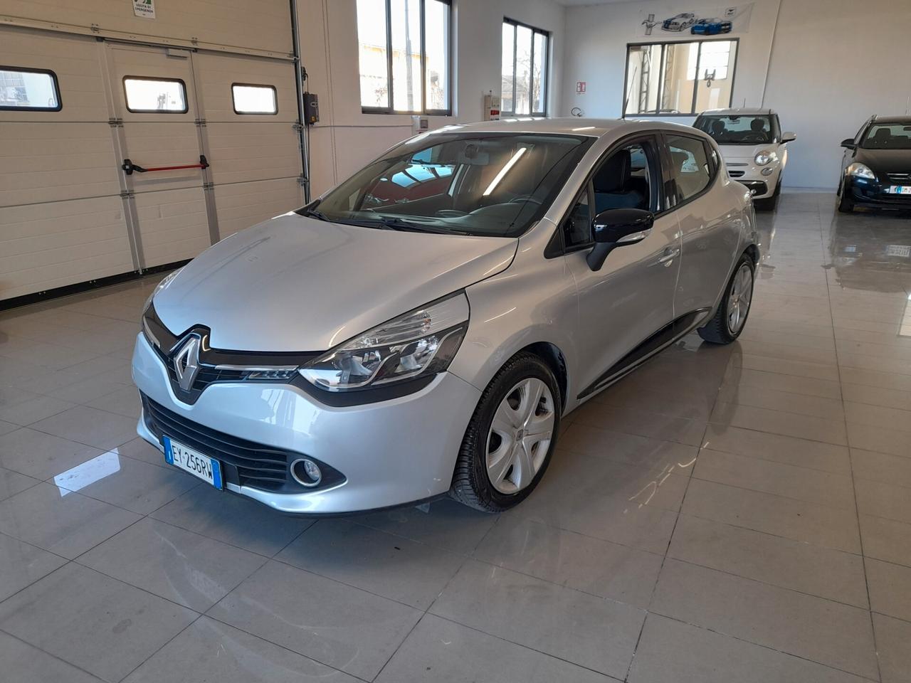 Renault Clio 1.2 75CV 5 porte Live