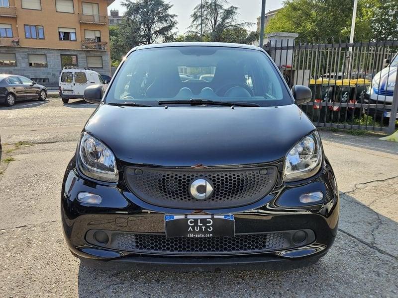 smart forfour 60 1.0 45kW Black Passion