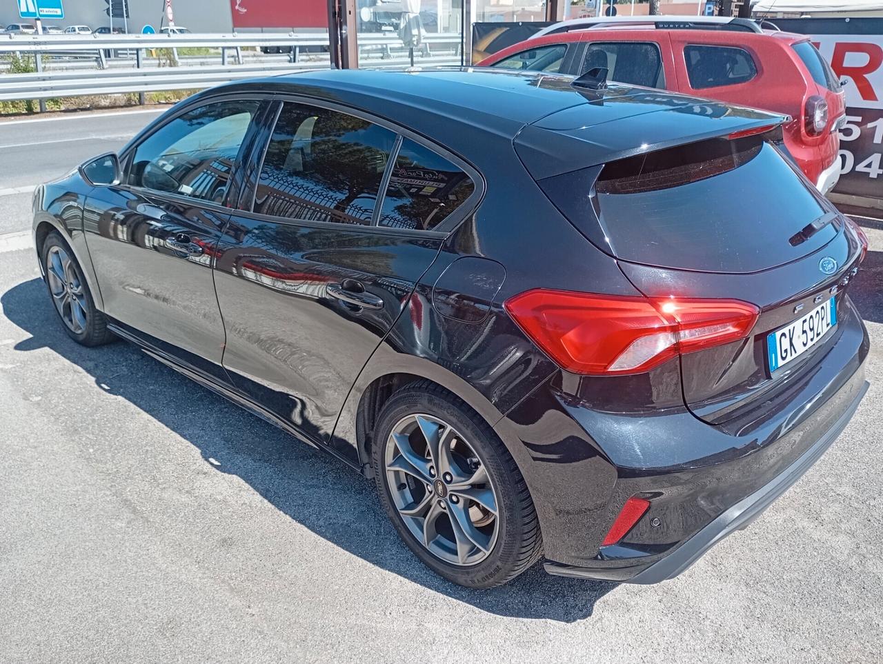 Ford Focus 5P 1.0 EcoBoost 125CV ST Line Aut.