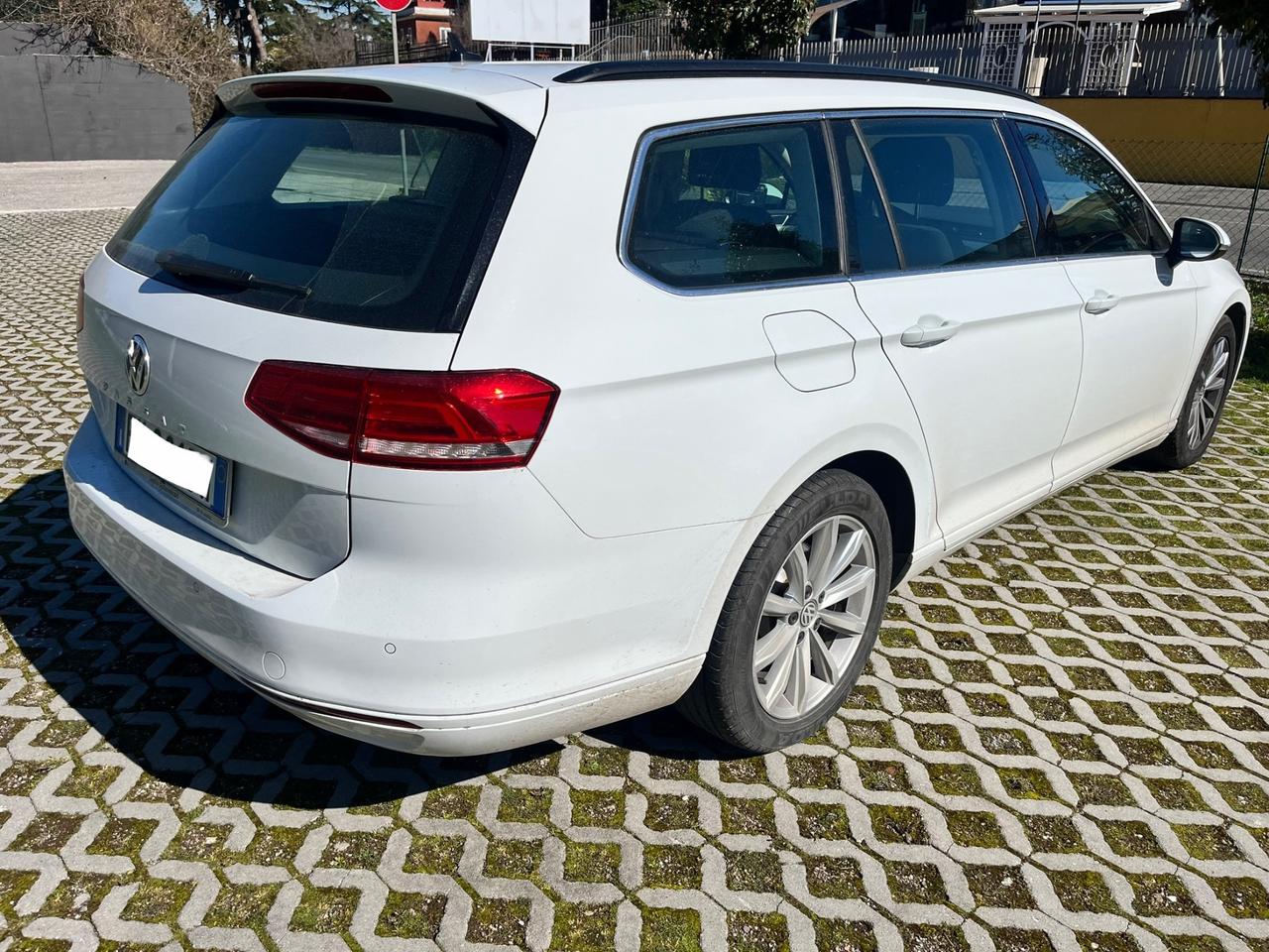 Volkswagen Passat 2.0 TDI Business BlueMotion Technology