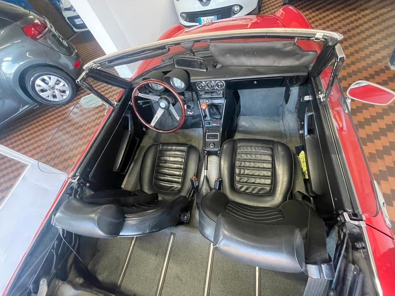 Alfa Romeo Spider 2.0 Veloce 1982