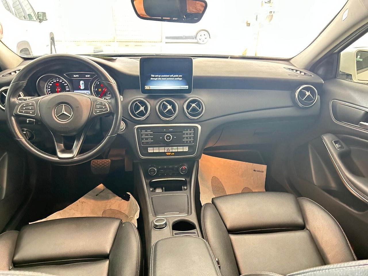 Mercedes-benz GLA 200 d Automatic 4Matic Business