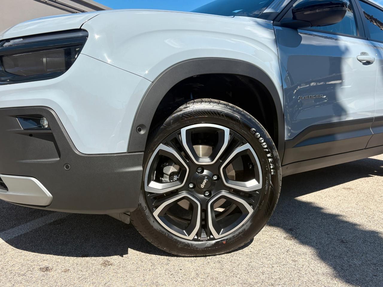 NEW Jeep Avenger 1.2 Turbo 110 CV MHEV SUMMIT TETTO APRIBILE