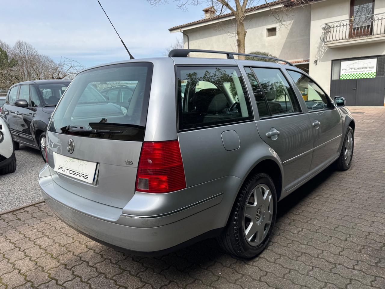 Volkswagen Bora 1.6 16V cat Variant Highline