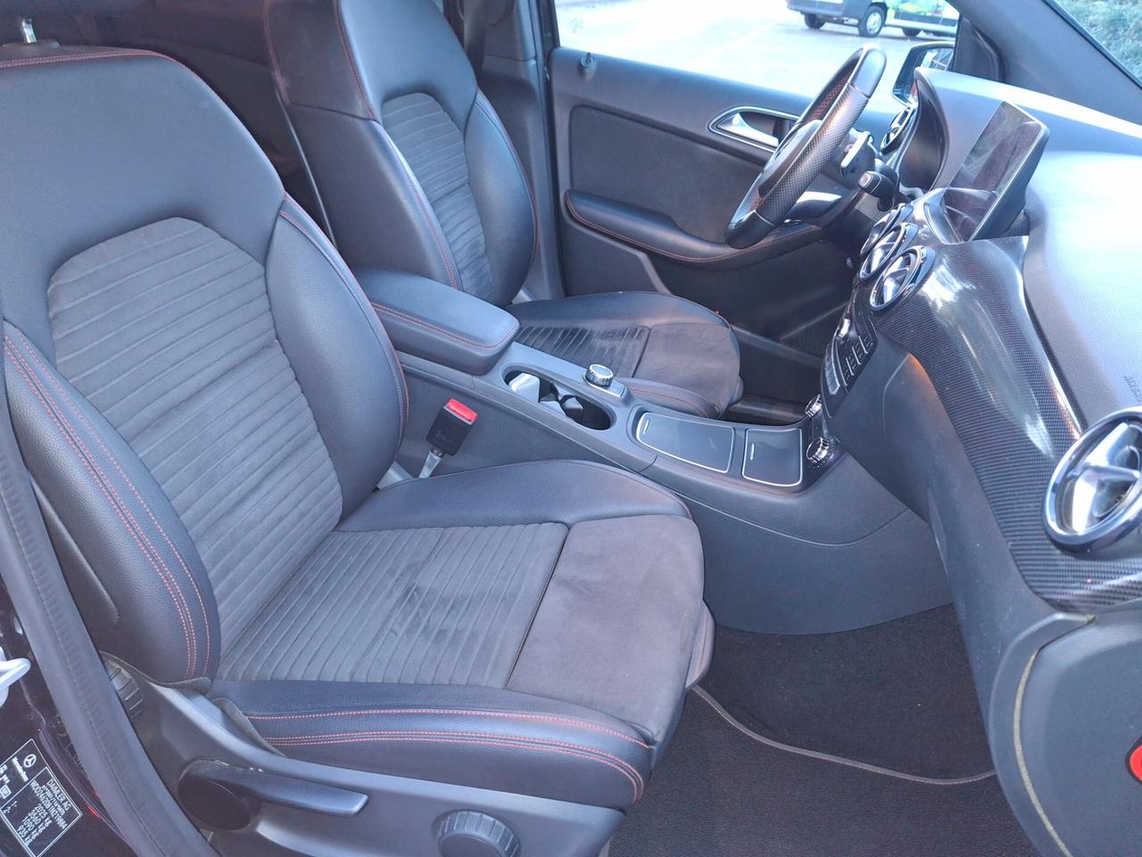 Mercedes-benz B 200 d Automatic Premium - 87000km