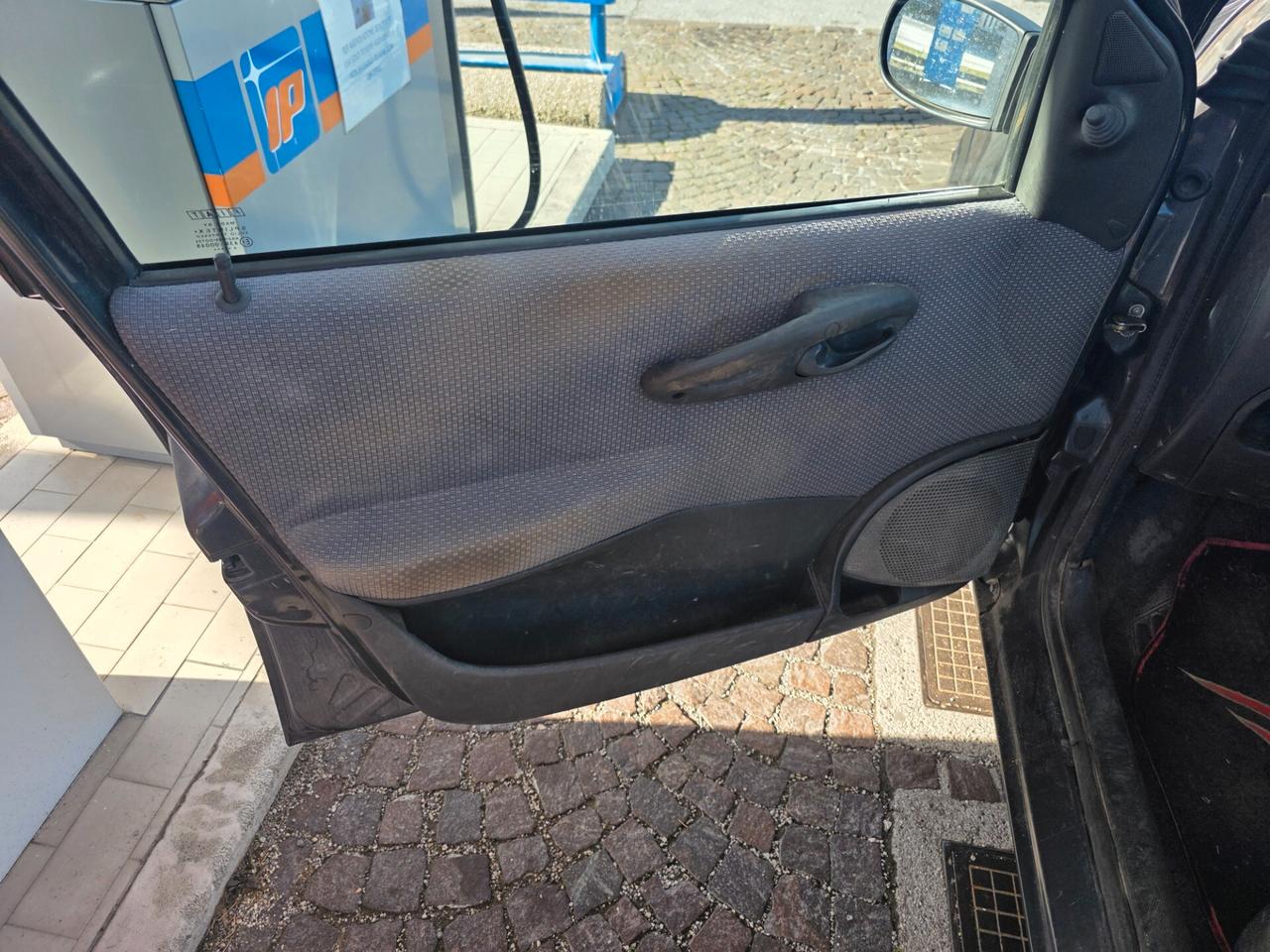 Fiat Punto 1.2 5 porte 160.000km Leggermente incidentata