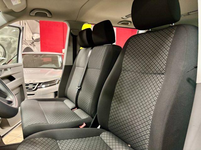 VOLKSWAGEN Caravelle 2.0 TDI 110CV 9 POSTI NETTO IVA - UNIPRO -KOMBI