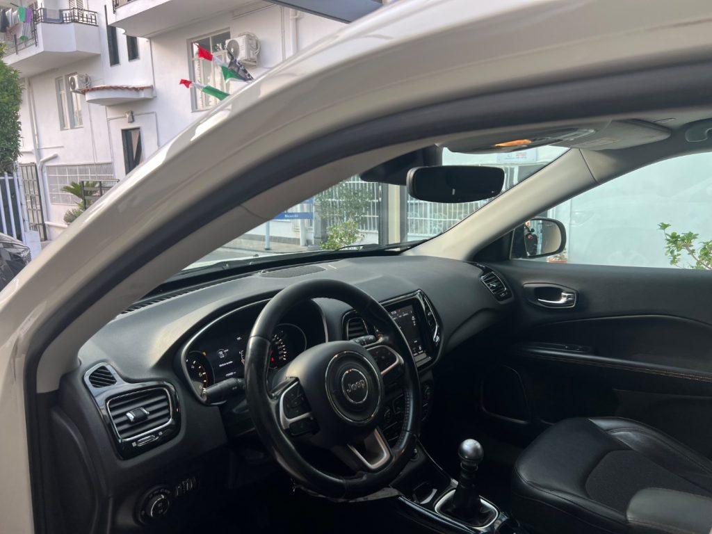 Jeep Compass 1.6 Multijet II 2WD Limited DA€189,00 MENSILI