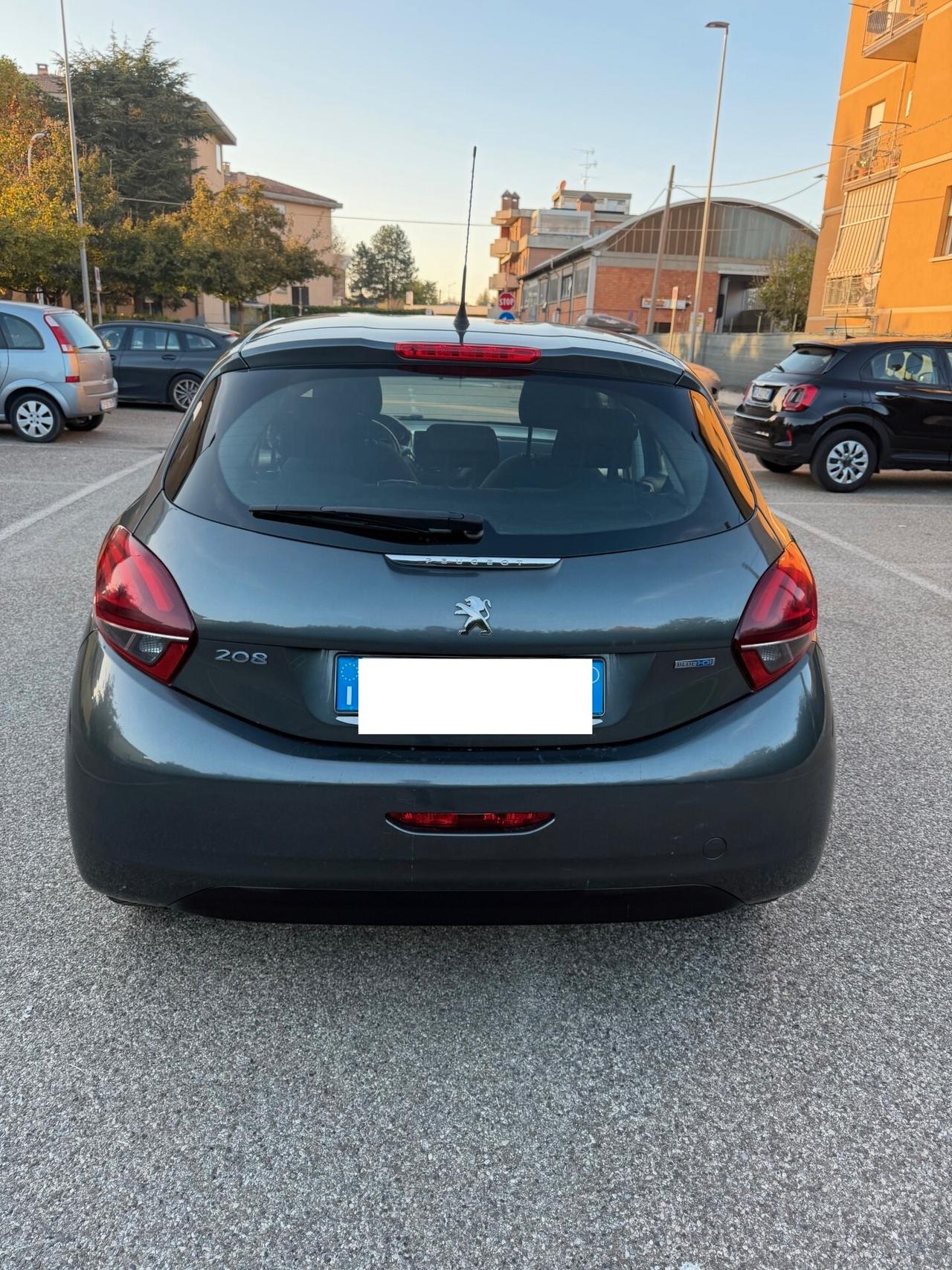 Peugeot 208 1.6 - NEOPATENTATI - 12 MESI DI GARANZIA -