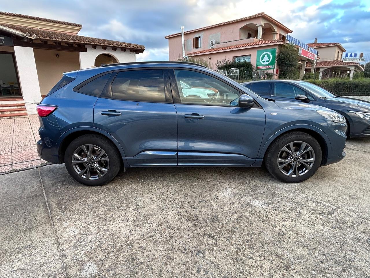 Ford Kuga 1.5 EcoBlue 120 CV aut. 2WD ST-Line