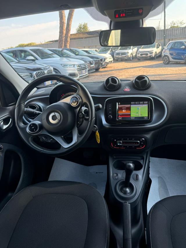 SMART ForFour 1.0cc 71cv NAVI TELECAM BLUETOOTH CRUISE CERCHI