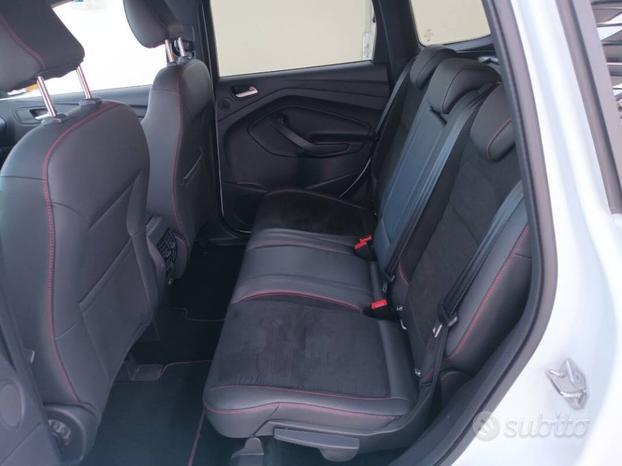 Ford Kuga 1.5 tdci ST-Line 120cv