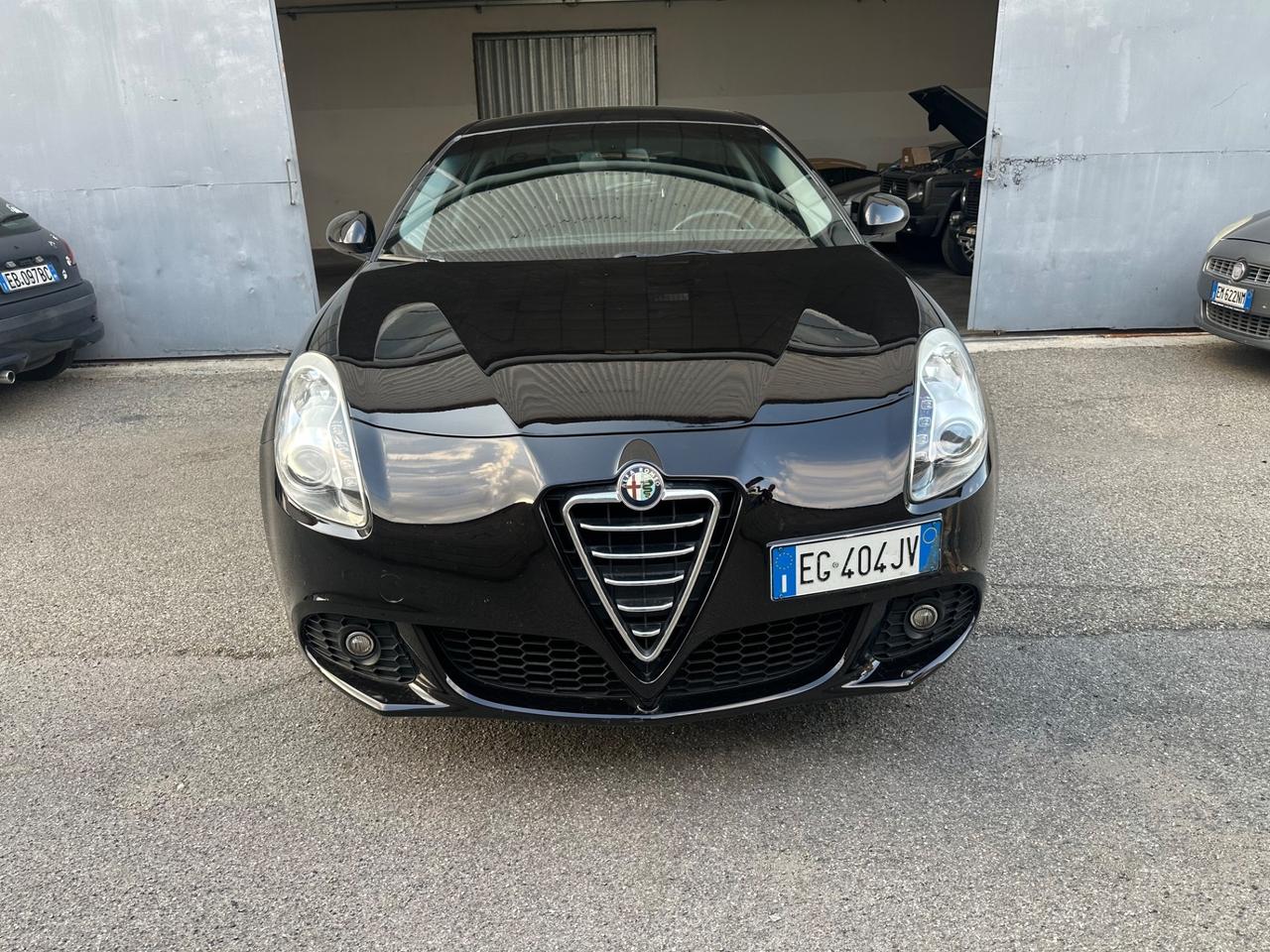 Alfa Romeo Giulietta 1.6 JTDm NEOPATENTATI