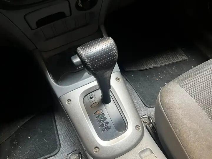 Toyota RAV 4 RAV4 2.0 16V cat 5 porte Sol