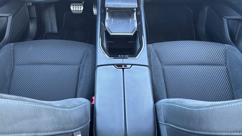 Renault Austral 2023 1.2 E-Tech full hybrid 200cv Iconic Esprit