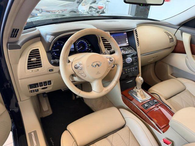 INFINITI QX70 3.0 diesel V6 AT GT Premium //TETTO//360/PELLE//21